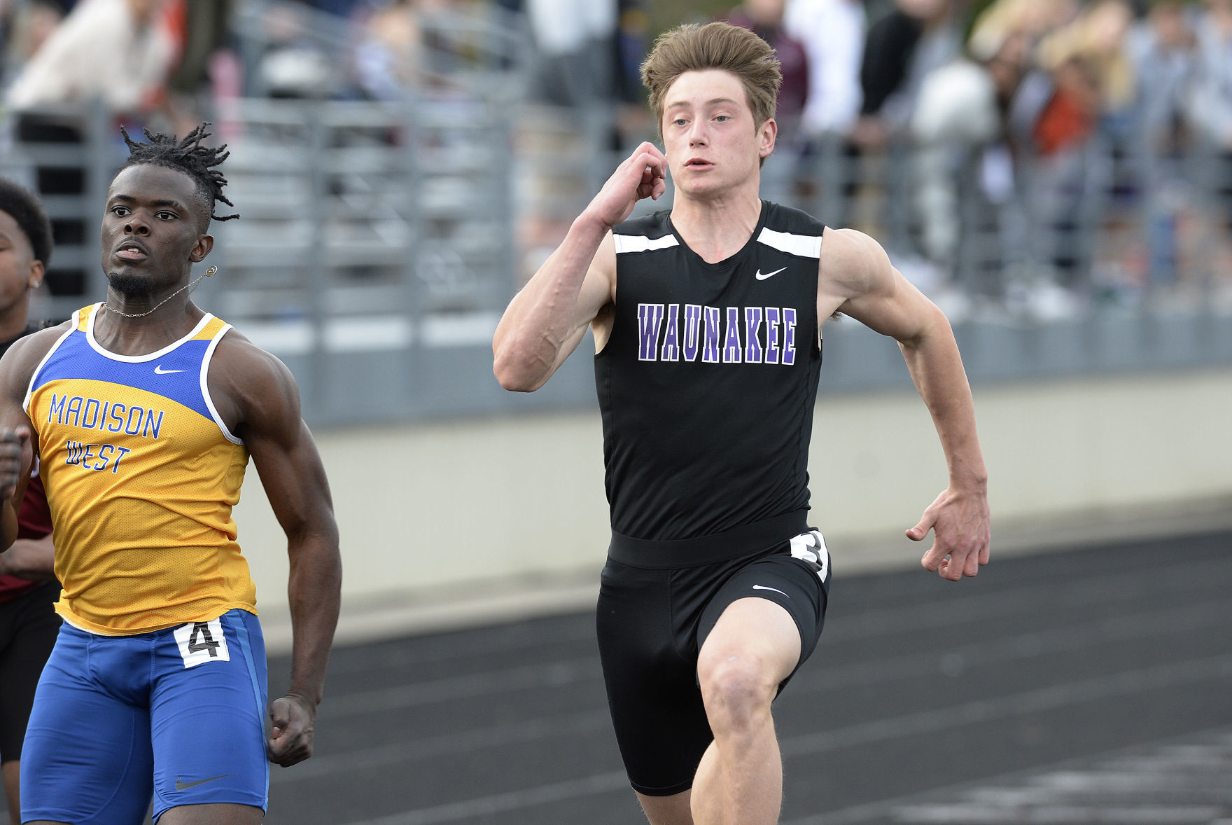 Sawyer Maly wins 100